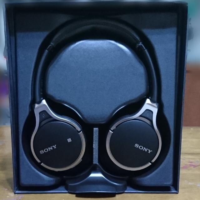 Sony mdr10rbt bluetooth wireless headphones hot sale