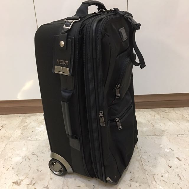 Tumi rollaboard cheap