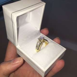 18cr Gold Engagement Ring With a 1.4cr diamond