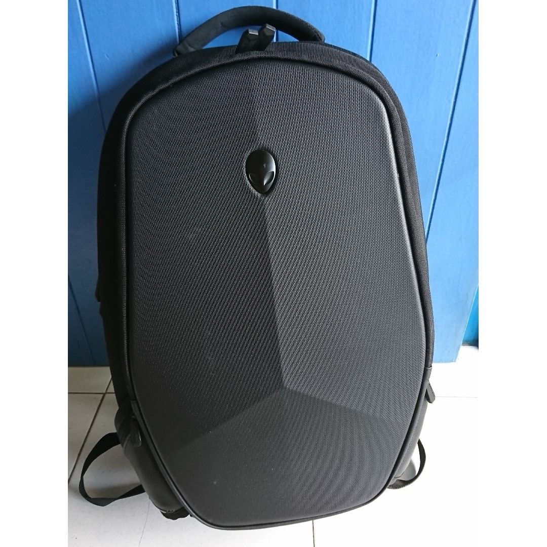 alienware backpack