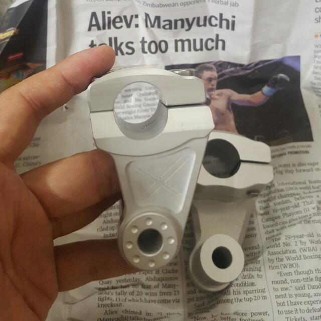 Barkbuster handguard & 2inch Riser, Car Accessories on Carousell