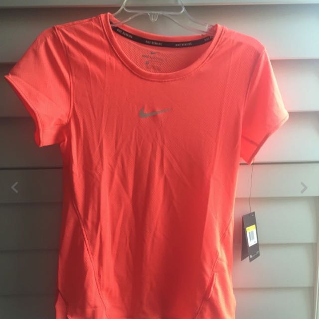 Nike aeroreact shirt hotsell