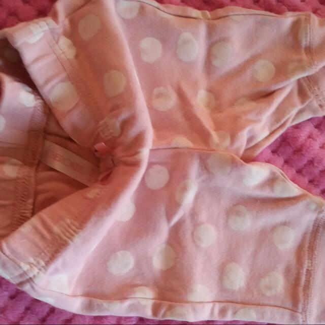 cherokee legging 0-3 (Category: Babies & Kids Fashion) located in Rizal. Submitted by devieren (Listing ID 102707775, Image 1). Description: .