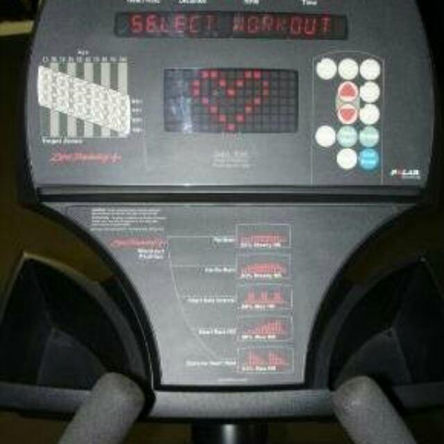 Life Fitness x9i Elliptical Cross trainer, Sports Equipment, Exercise