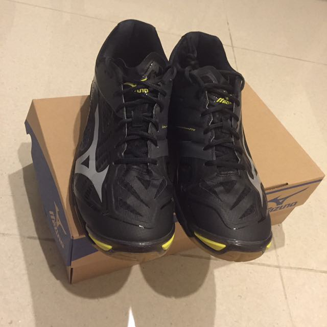 mizuno wave lightning z2 silver