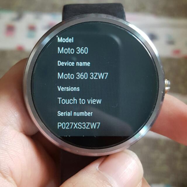 Moto 360 Gen 1 with dying Battery, Mobile Phones & Gadgets, Mobile