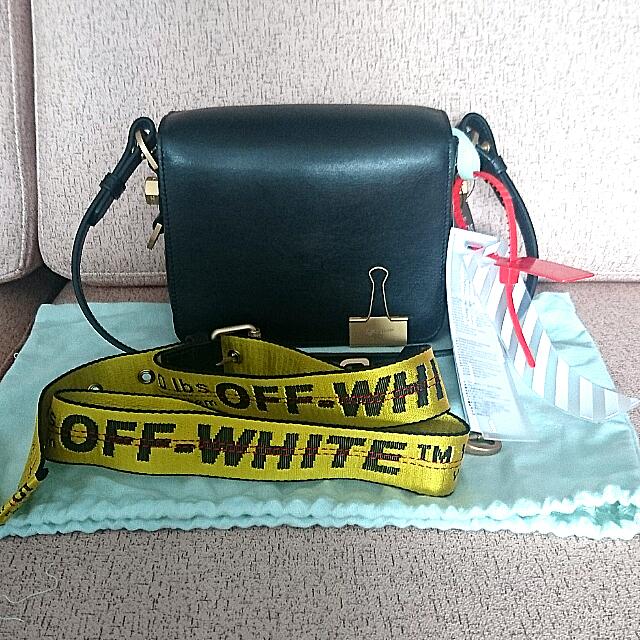 Off-White c/o Virgil Abloh Men's Black Binder Clip Bag, Luxury, Bags &  Wallets on Carousell