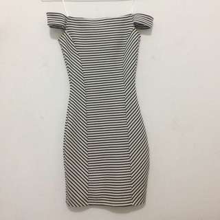 Sabrina Dress By Pull&Bear