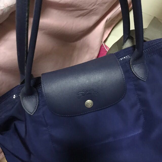 Preloved Authentic Longchamp Le Pliage Hobo Bag (Blue), Women's Fashion,  Bags & Wallets, Shoulder Bags on Carousell