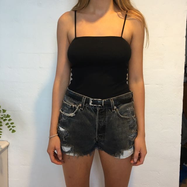 levis black denim shorts
