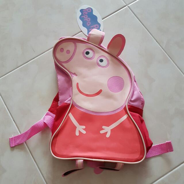 Peppa Pig Backpack, Babies & Kids, Babies & Kids Fashion on Carousell