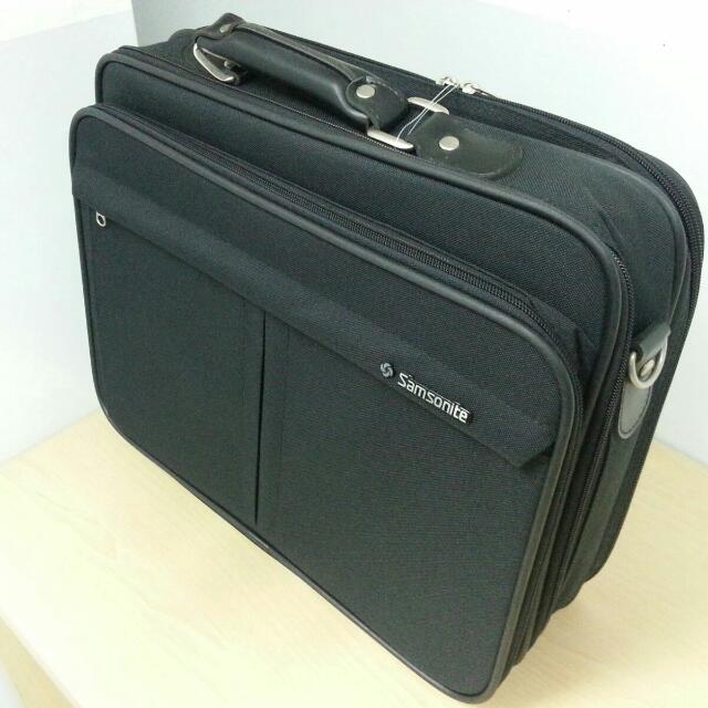 samsonite briefcase singapore