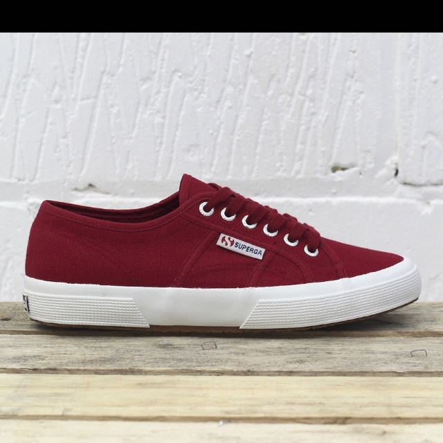 Superga scarlet store