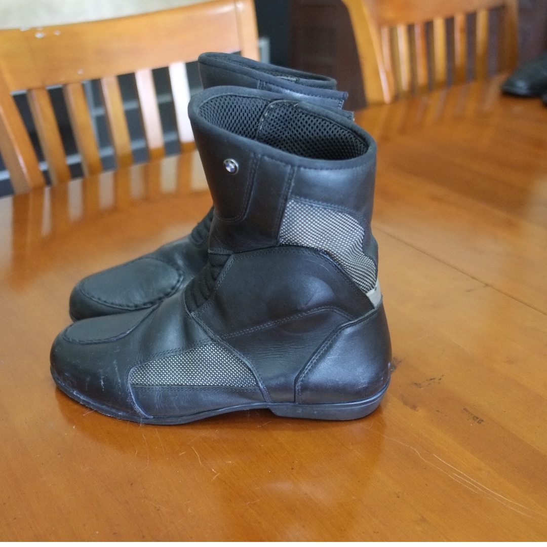 Bmw on sale airflow boots