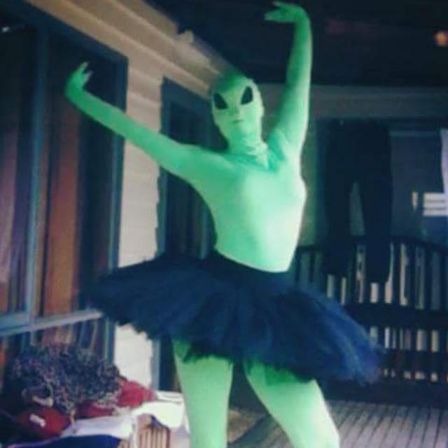 Morphsuit alien shop