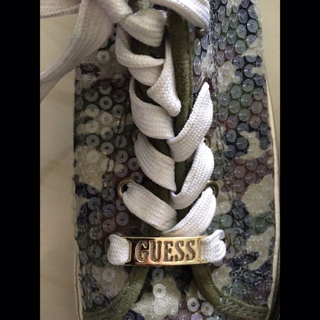 guess camouflage shoes
