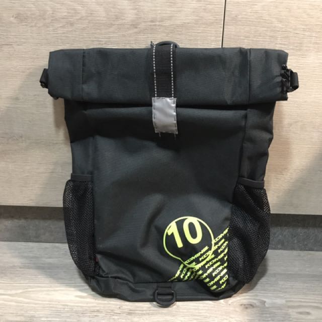 komine waterproof backpack