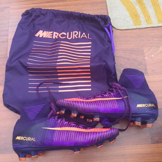 mercurial superfly v price