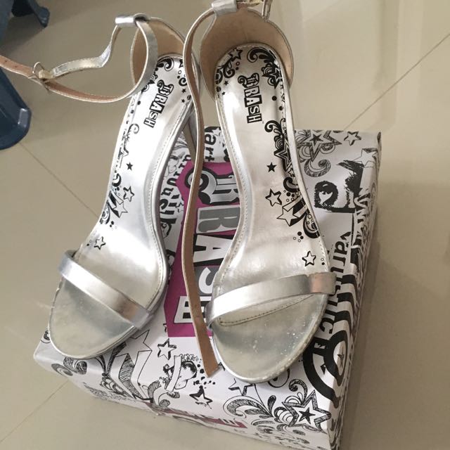 Payless shoes silver clearance