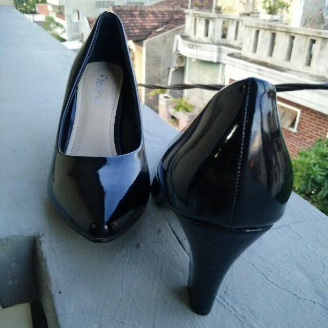 Preloved Heels Fladeo Hitam Size 37 Fesyen Wanita Sepatu Di Carousell