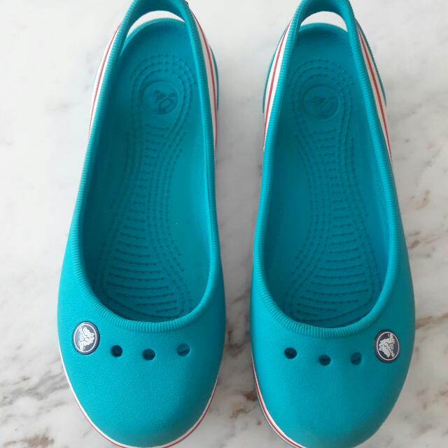 Sepatu Sandal Anak Perempuan Crocs Crocs Girl Sandal Shoes Bayi Anak Baju Anak Perempuan Di Carousell