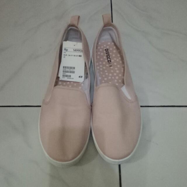 sepatu slip on h&m