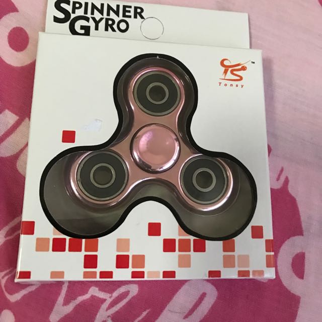 Spinnnnner, Hobbies & Toys, Toys & Games on Carousell