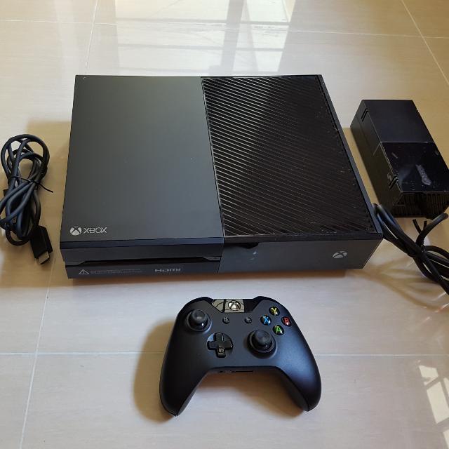 Xbox One 500gb FIFA preinstalled, Video Gaming, Video Game Consoles