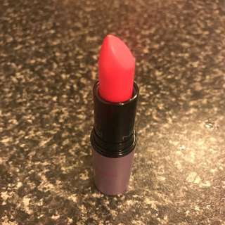 MAC x KELLY OSBOURNE LIPSTICK
