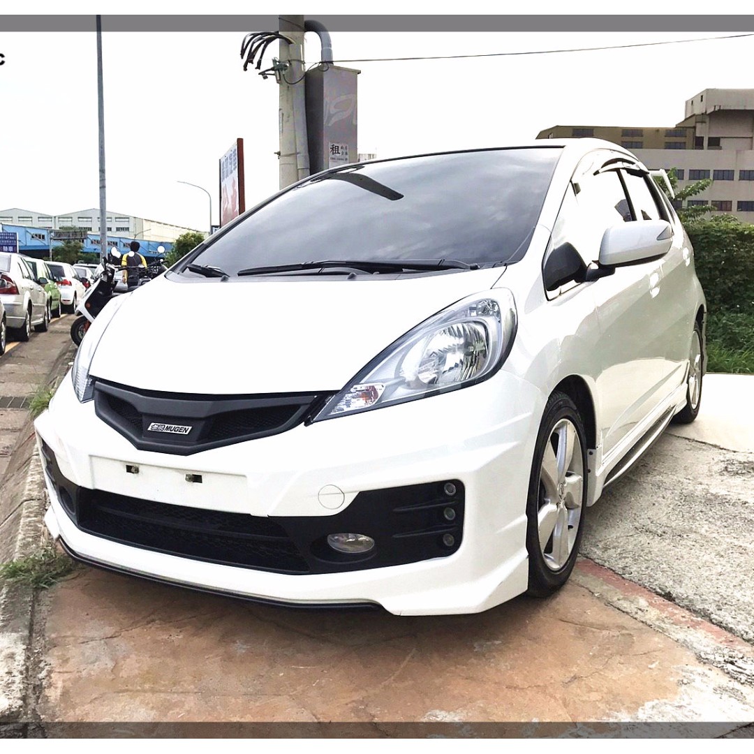 12年honda Fit 時尚拉風小車 頂級配備 汽車 汽車出售在旋轉拍賣