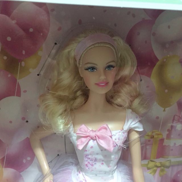 2016 birthday barbie