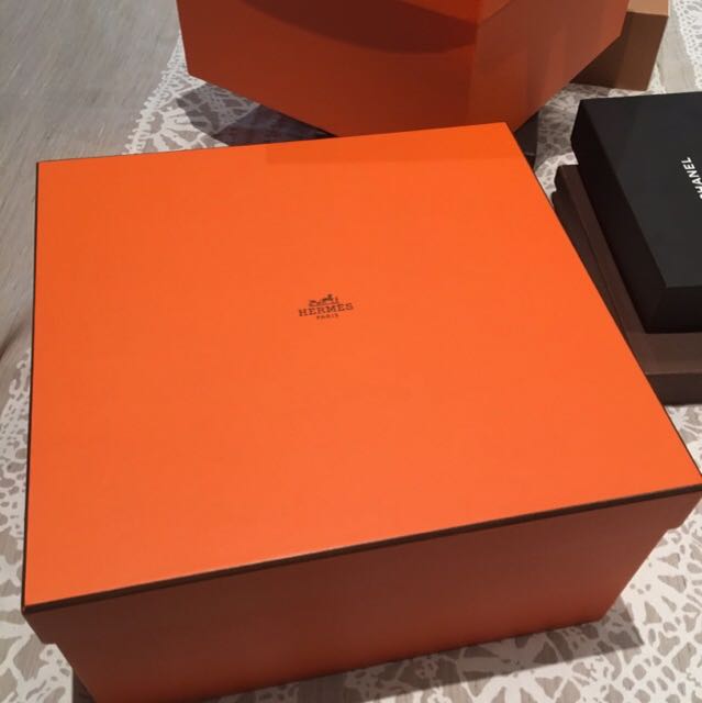 Hermès Birkin 35 Orange – The Orange Box PH