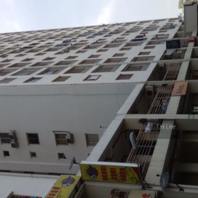 Middle Room Apartment Impian Seri Setia Malay Gurls Property Rentals On Carousell