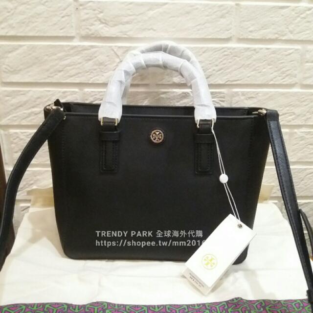 4600 1 Tory Burch TB Robinson Mini Square Tote