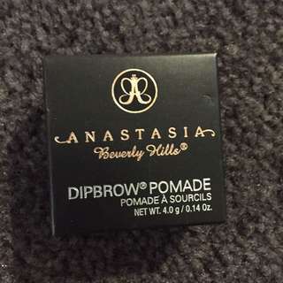 Anastasia Dipbrow Pomade