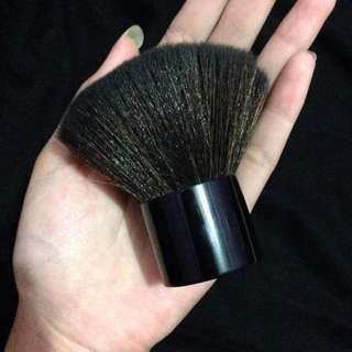 Kabuki Brush Tammia