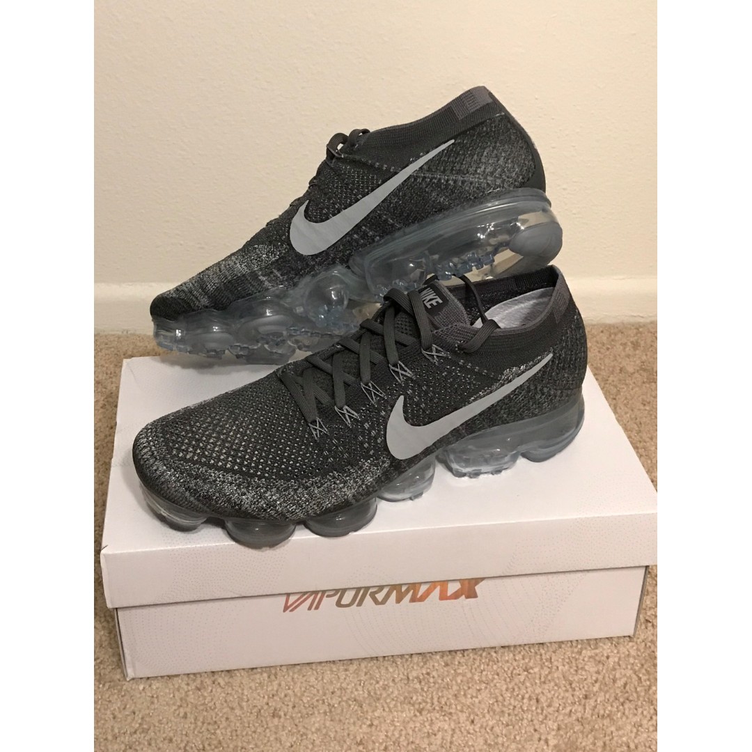 dark gray vapormax