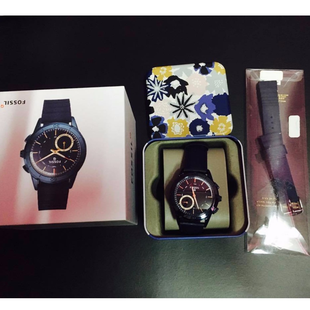 FOSSIL Q MODERN PURSUIT NAVY BLUE SILICONE HYBRID SMARTWATCH