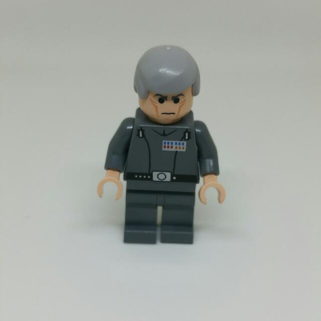 LEGO STAR WARS Minifigure GRAND MOFF TARKIN From Set 10188