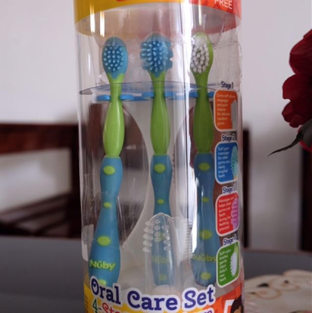 nuby oral care set