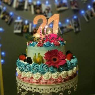 Custom cakes