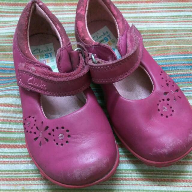 Clarks Baby Girl Shoes Size 6G With 