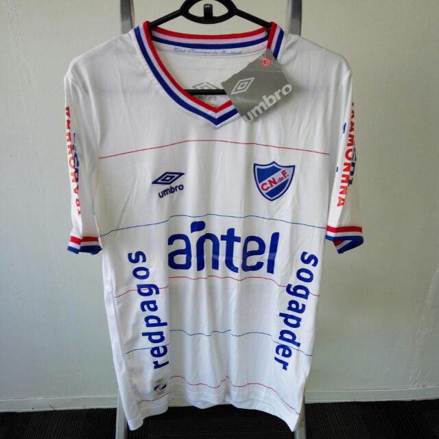 club nacional de football jersey