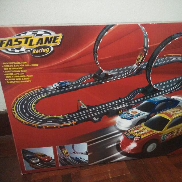car loop track toy