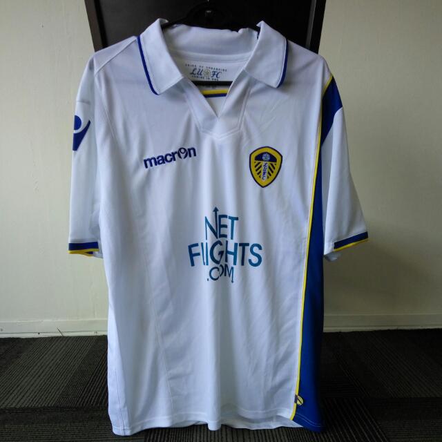 Leeds United Macron Jersey Size Xl Sports Sports Apparel On Carousell