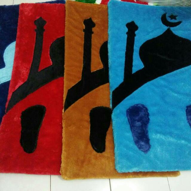 Sajadah Motif Mesjid Bulu Rasfur Uk 100x60x3cm Busa Inoac Original