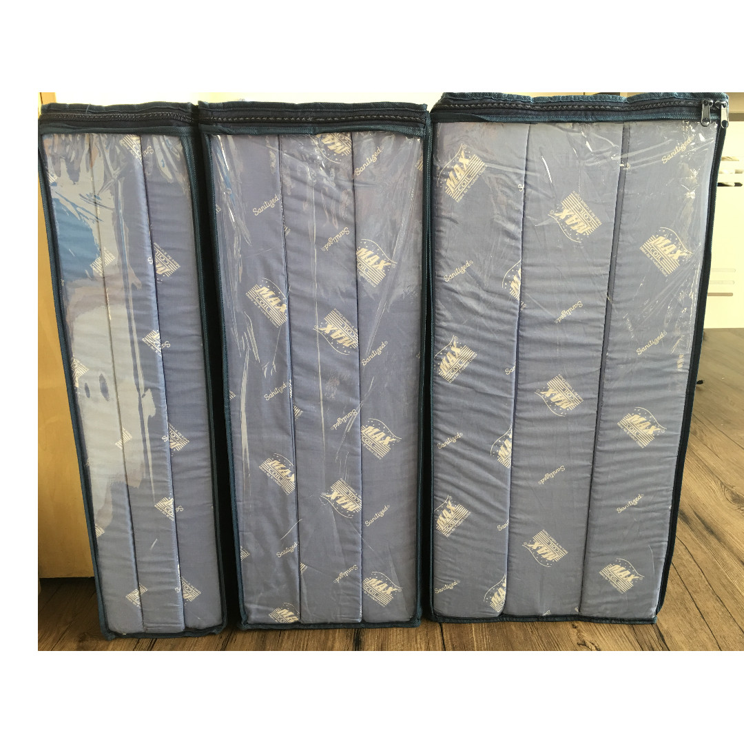Top Selling Maxcoil Folding Mattress + same day delivery, Furniture