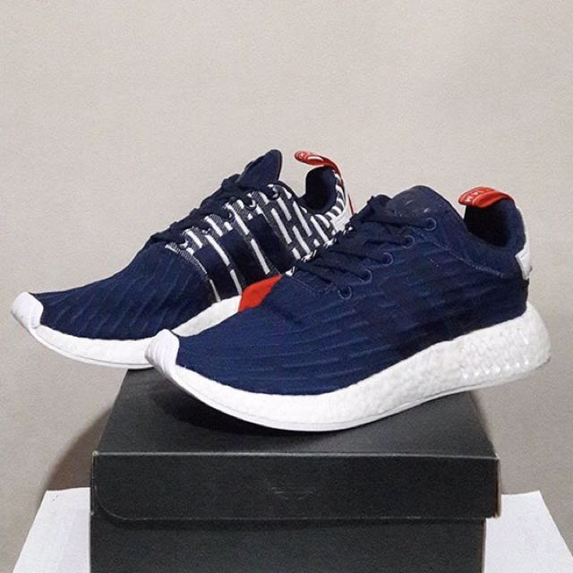 nmd r2 navy blue