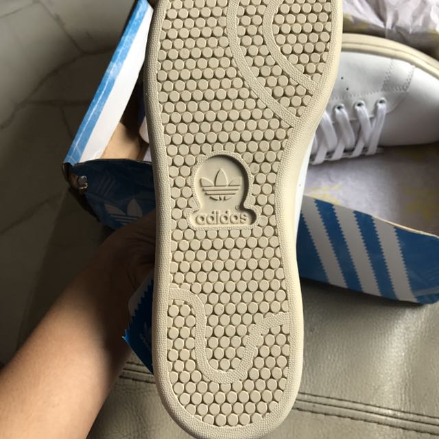 Stan smith old hotsell school