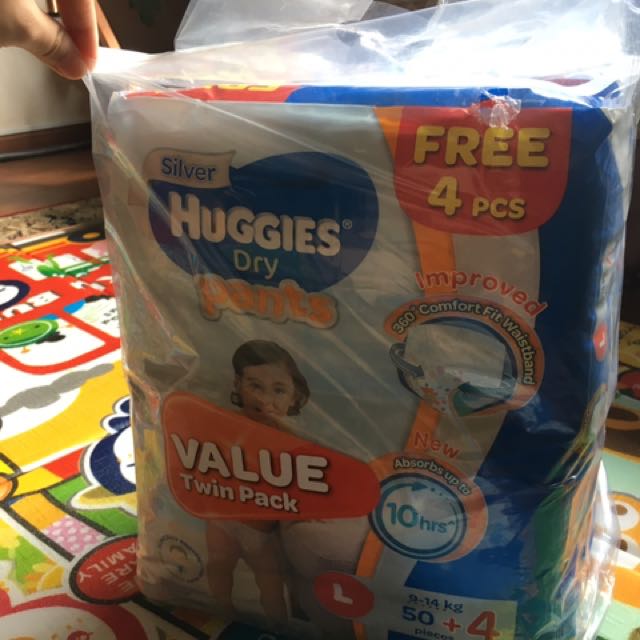 Huggies Diaper, L size, Pants, Babies & Kids, Bathing & Changing